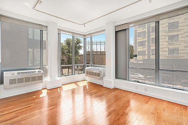 1st image of 4815 11th St APT 2E