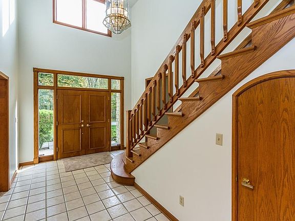 3rd image of 7120 Almaden Dr