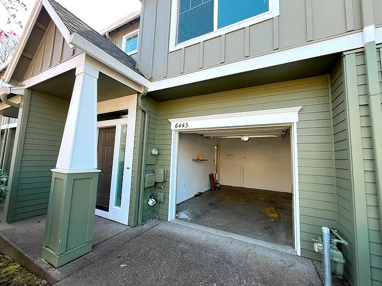 6443 SW 208th Ter — Photo 17