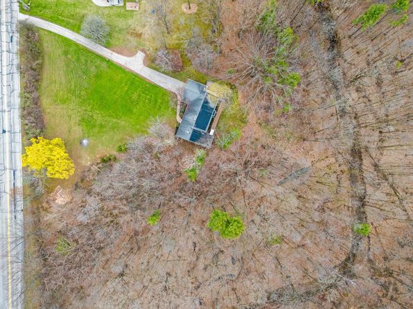 2760 Klondike Rd, Green Bay, WI 54311
