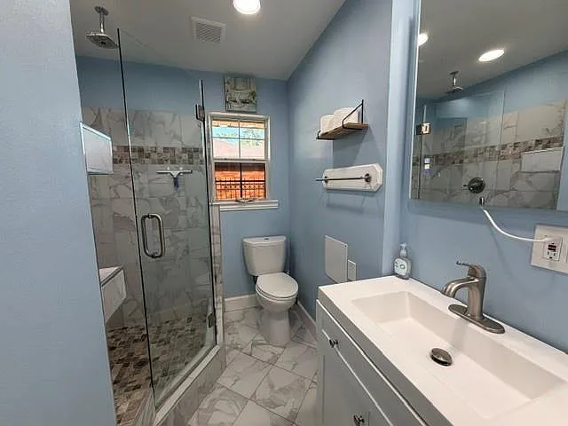 402 Dunwick Ln — Photo 20