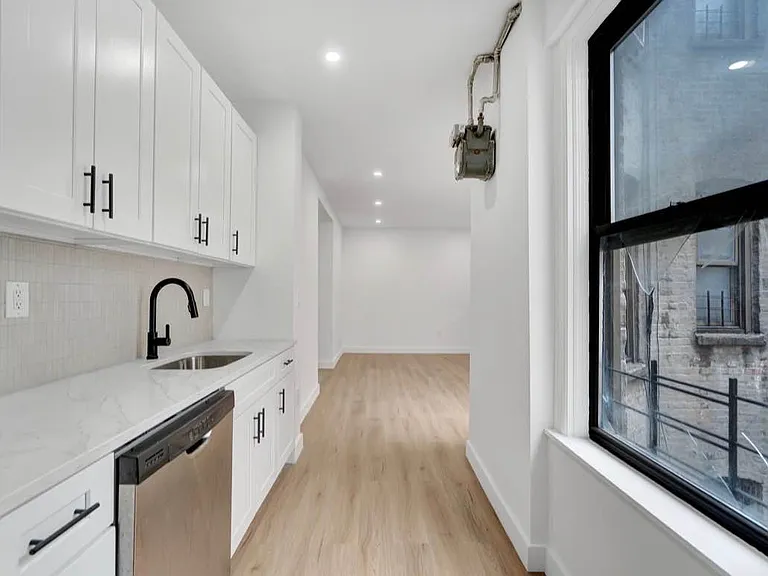 617 W 170th St #4C — Photo 16