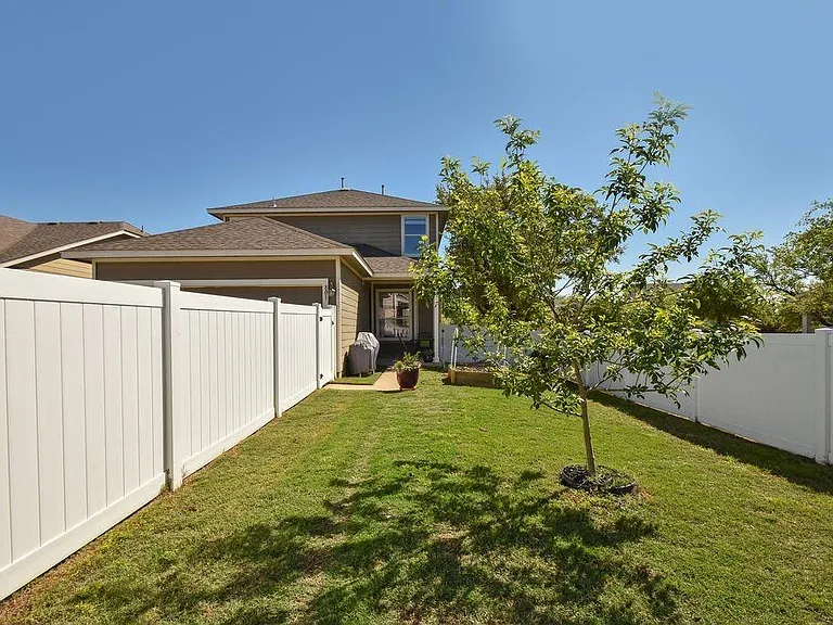 801 Brazos Bend Dr — Photo 48