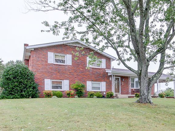 2nd image of 407 Christine Dr