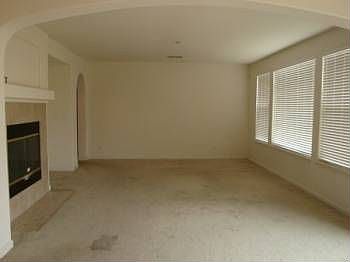 5th image of 8964 Bergamo Cir