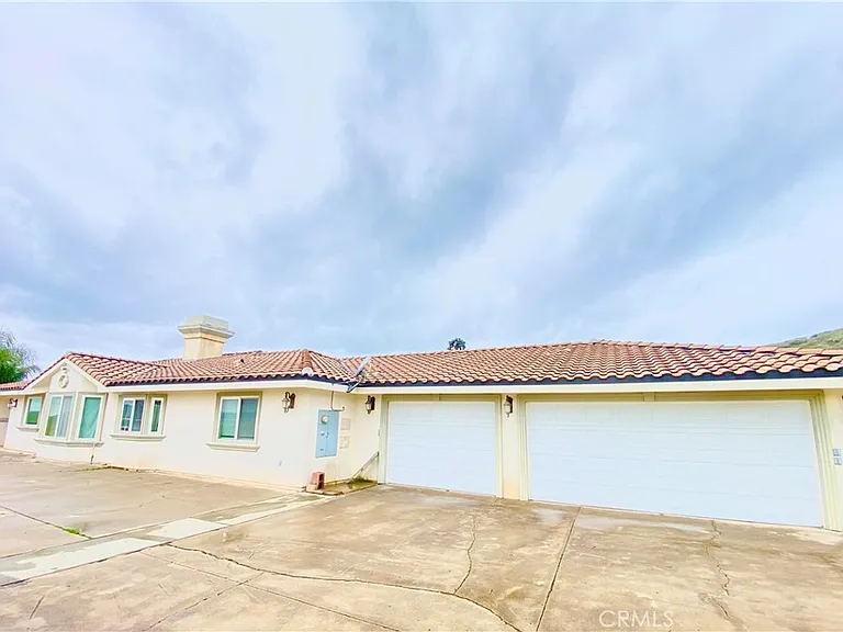 14670 Gilman Springs Rd — Photo 3