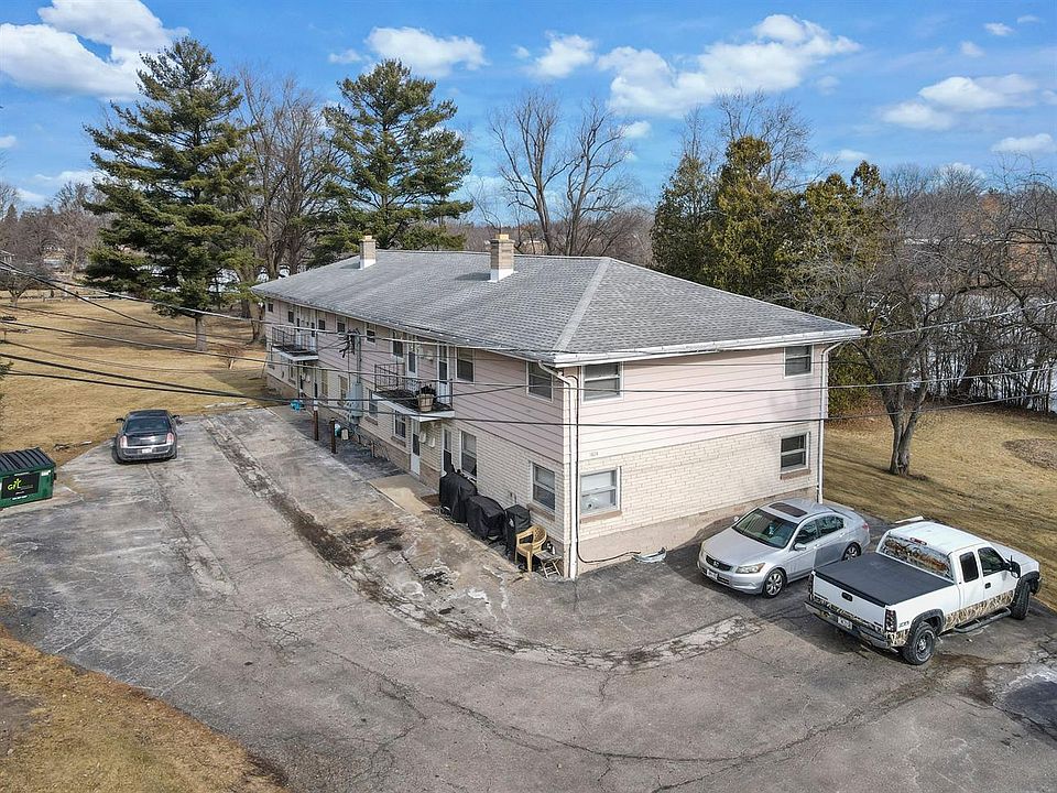 2nd image of 1424 E Main St APT 6