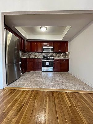 2nd image of 2201 E 57th Pl #1A