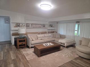 819 Hind Iuka Dr, Honolulu, HI 96821