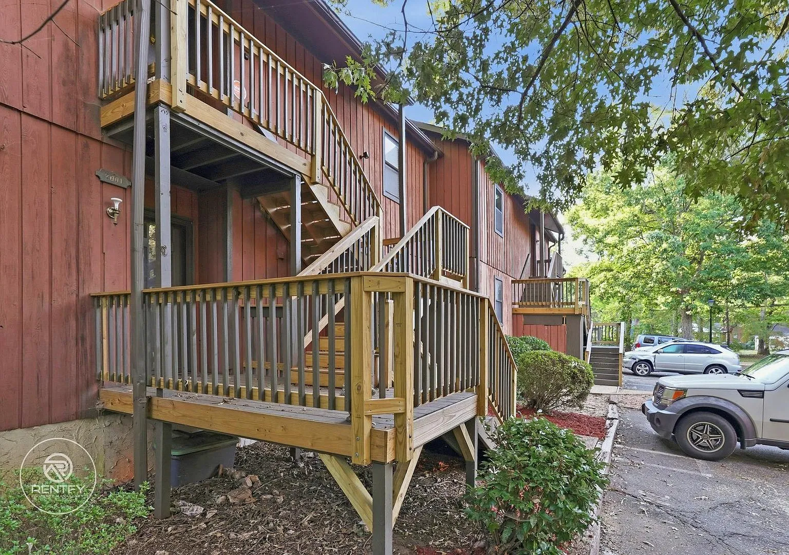 2001 Aspen Way Winston Salem, NC 27106 — Photo 1
