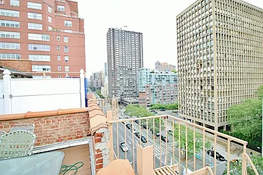 Rented by Mossanen Group