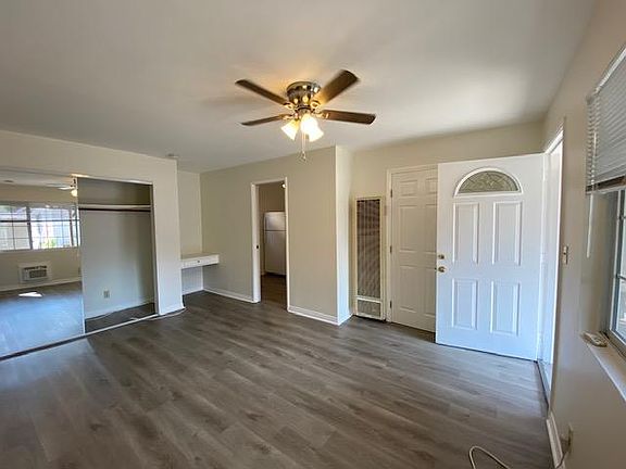 3rd image of 1213 Carlton Dr #1215B