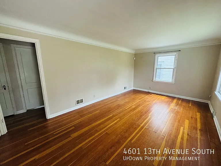 4601 13th Ave S — Photo 5