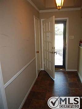 2nd image of 1208 Seminole Dr