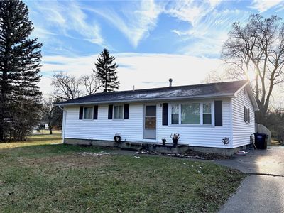 191 Lycoming Rd, Henrietta, NY, 14467