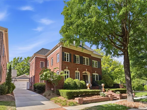3343 Indian Meadows Ln, Charlotte, NC 28210
