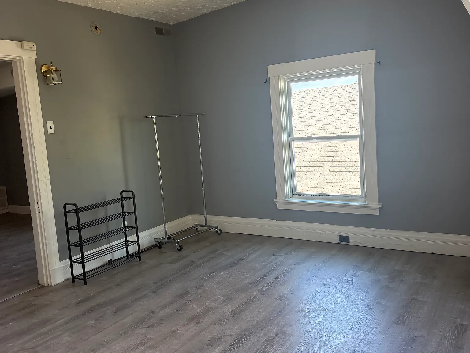 1 bed, $1,000 — Photo 3