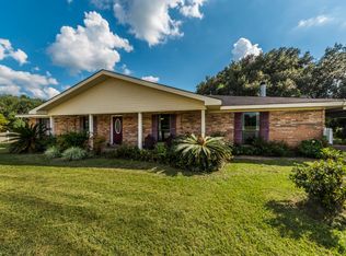 403 Fenetre Rd, Scott, LA 70583