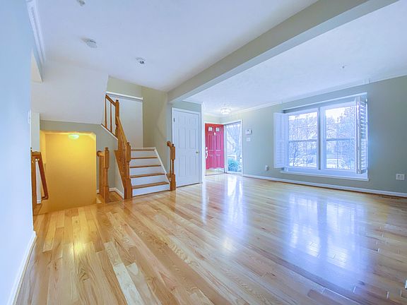 2nd image of 9873 Bayline Cir