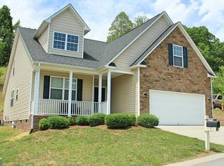 1 Dansford Ln, Arden, NC 28704