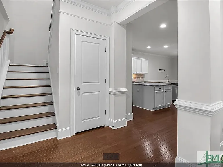 108 Danbury Ct #108 — Photo 4