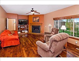 5th image of 54 Evergreen Dr