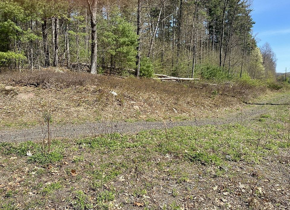 1st image of 7 Pequot Rd #7