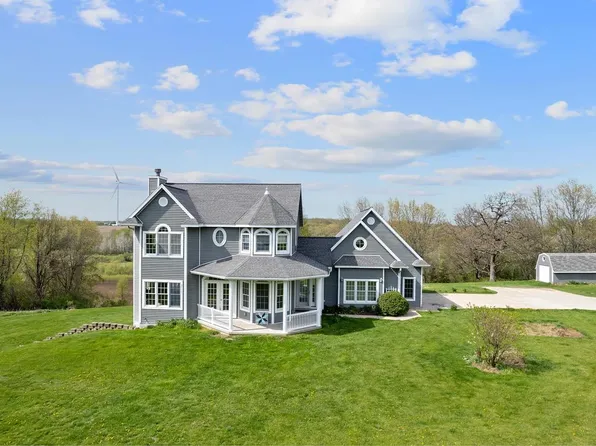 N8582 Wiersma Drive, Cambria, WI 53923