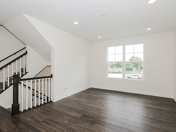 4th image of 433 Ashley Ave Lot 17.02