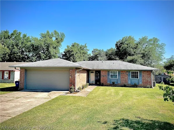 8112 Mark Ln, Fort Smith, AR 72903