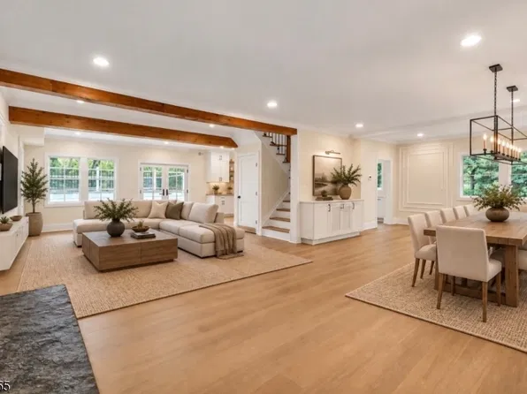 44 Hanover Rd, Mountain Lakes Boro, NJ 07046