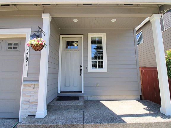 2nd image of 12654 Pavilion Pl