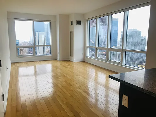 Rented by Realty Artes | media 12