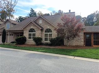 1453 Cawdor Ln, Kernersville, NC 27284