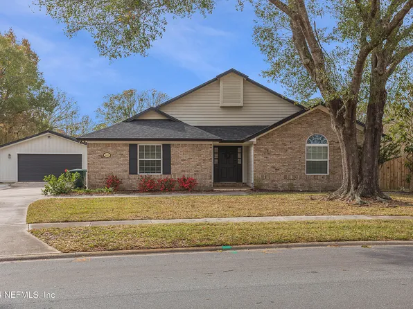 14426 POND PL Drive, Jacksonville, FL 32223