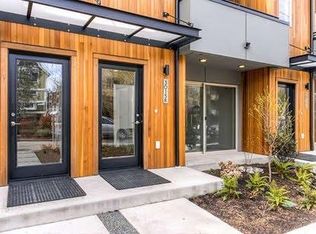 3015 60th Ave SW #B, Seattle, WA 98116