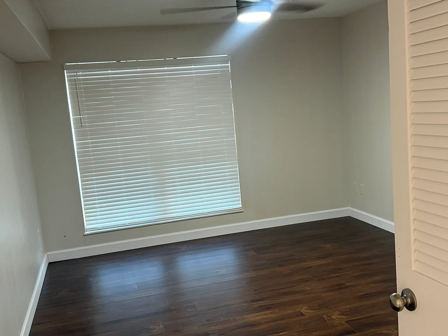 3 bed, 1659 sqft, $2,100 — Photo 3