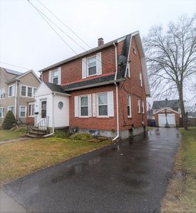 125 Tredeau St, Hartford, CT, 06114