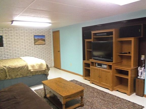 Theatre Room or Fam Rm