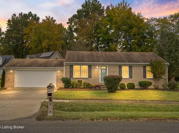8412 Silver Fox Rd, Louisville, KY 40291