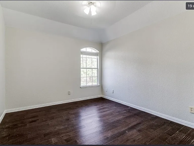 637 Bella Vista Dr — Photo 19
