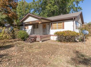 300 W 13th St, Salisbury, MO 65281