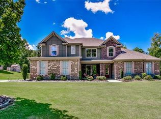 133 Leaning Tower Dr, Mooresville, NC 28117