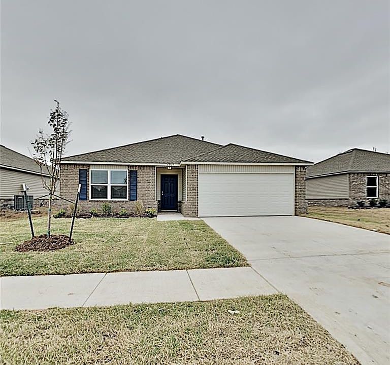1st image of 1905 Hannah Ln