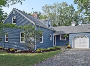 4 West Ave, Gladstone, NJ 07934