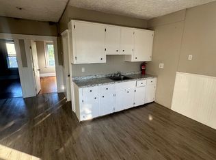 133 Brook St #3R, Woonsocket, RI 02895