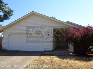 301 N 67th St, Springfield, OR 97478