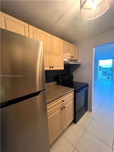 2020 NE 135th St APT 409, North Miami, FL, 33181