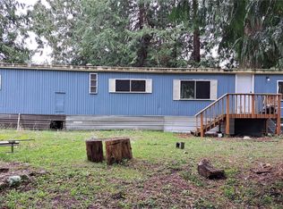 21237 Jefferson Beach Rd NE, Kingston, WA 98346