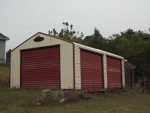 One Car Garage or Workshop